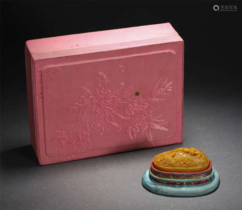 Chinese Yellow Soap Stone Seal Engraved With Dragon Patterns