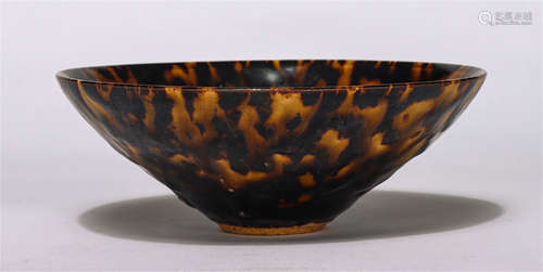 Chinese Jizhou Ware Hawksbill Glaze Monk-Hat Bowl