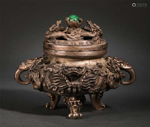 Chinese Bronze Tripod Censer Engraved With Beast Designs