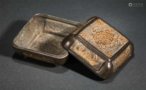 Chinese Gilt Silver Lidded Box Decorated With Peony Patterns