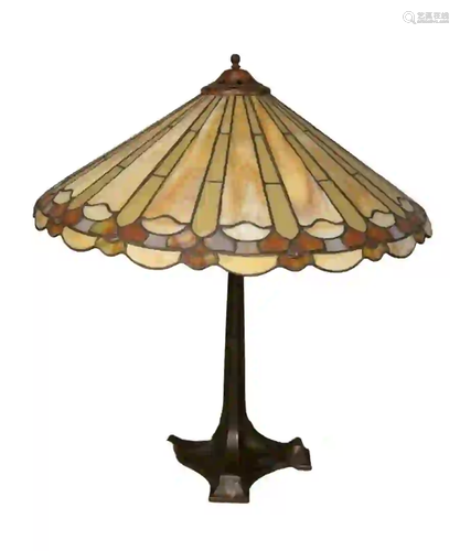 Leaded Shade Table Lamp having carmel glass shade, on