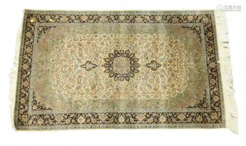 Silk Oriental Throw Rug 3' x 5'