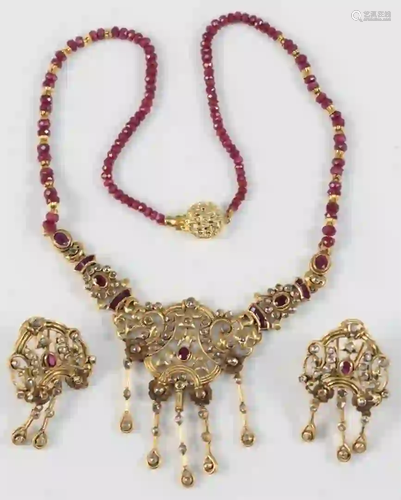 Three Piece 22 Karat Gold Necklace and Earrings set