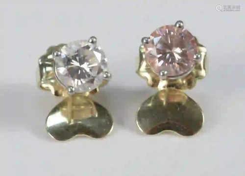 Pair of Diamond Stud Earrings each set with 1.3 carat