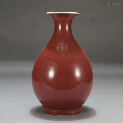 Chinese Langyao Red Glaze Porcelain Yuhuchun Vase