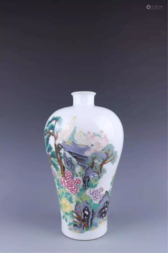 CHINESE PORCELAIN FAMILLE ROSE BIRD AND FLOWER MEIPING