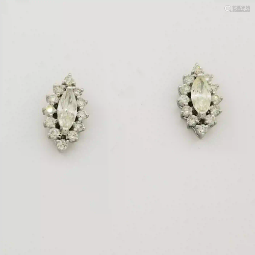 14K White Gold Diamond Earrings