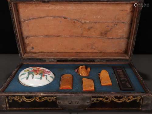 Set of Tianhuang Soapstone Scholar's Seal In Box