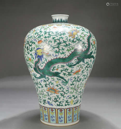 Chinese Doucai Dragon And Flower Pattern Porcelain Meiping