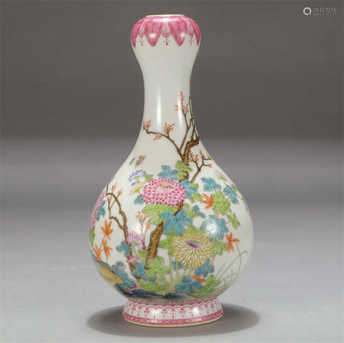 Chinese Famille Rose Flowers Garlic Head Shape Vase