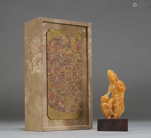 Chinese Shoushan Yellow Soap Stone Carved Songzi Guanyin