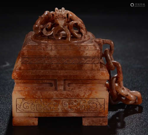 ANTIQUE JADE SEAL CARVED WITH BEAST