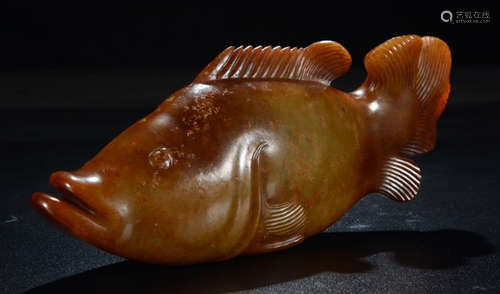 ANTIQUE JADE FISH ORNAMENT