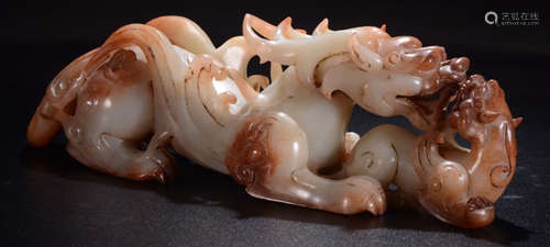 ANTIQUE JADE BEAST ORNAMENT