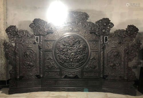 ZITAN WOOD SCREEN CARVED WITH DRAGON