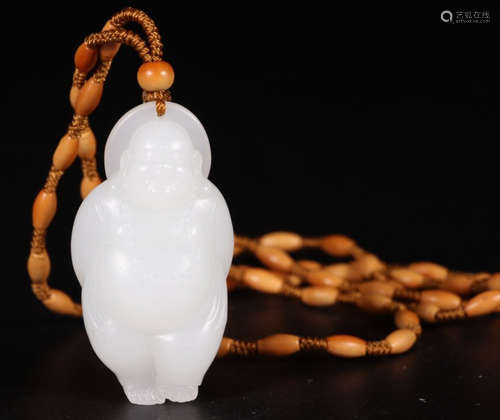 HETIAN JADE PENDANT CARVED WITH MAITREYA BUDDHA