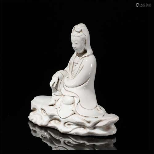 Dehua Kiln Guanyin Statue