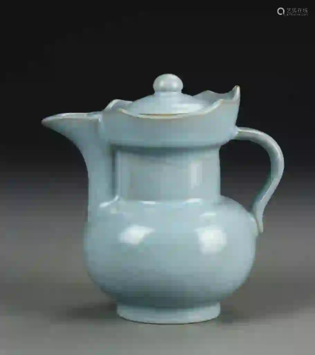 Chinese Ruyao Temple Ewer