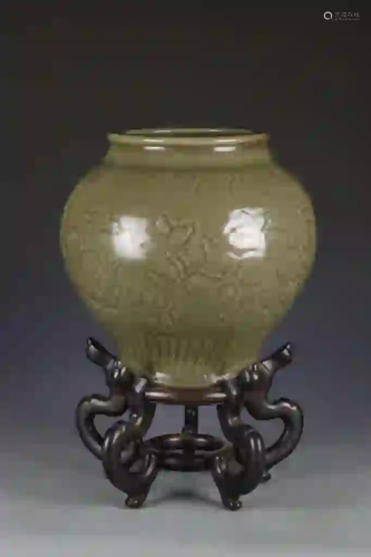 Chinese Lungquan Jar