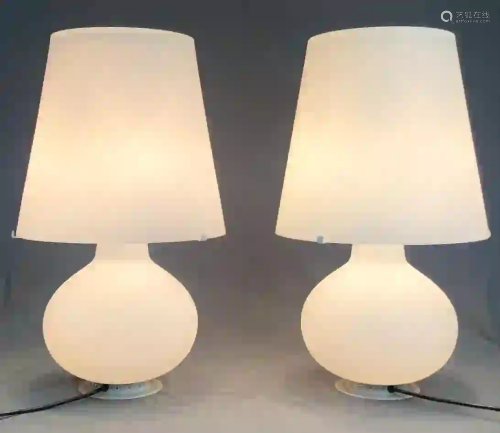 A pair of table lamps Fontana Arte.