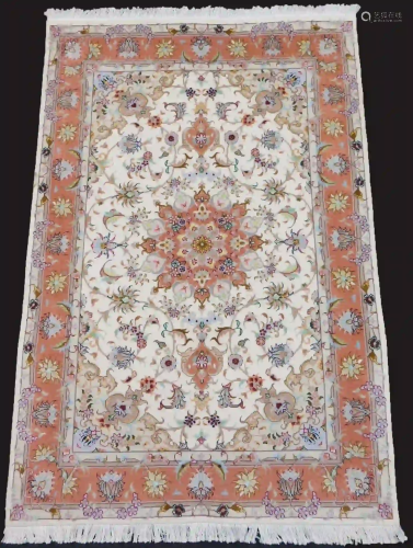 Tabriz Persian Rug, Iran. Fine weave.