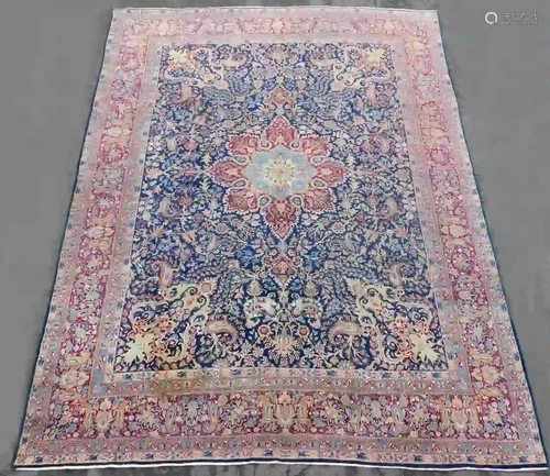 Kirman Persian carpet. Iran. Antique. Around 80 - 120