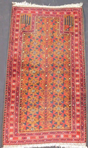 Baluchi prayer rug. Around 60 - 90 years old.