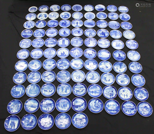 94 Christmas plates - Royal Copenhagen. Complete series