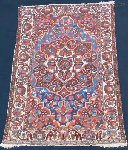 Bakhtiari Persian carpet. Iran. Tribal carpet. Around