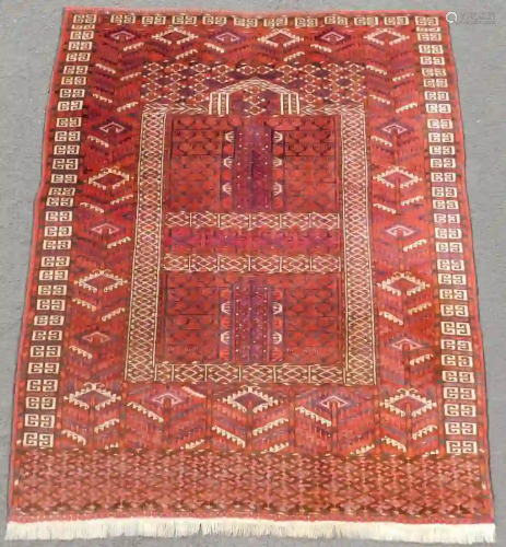 Tekke Engsi tribal rug. Turkmenistan. Antique. About