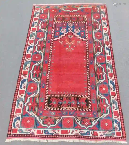 Monastir prayer rug. Ottoman Empire. Antique, around