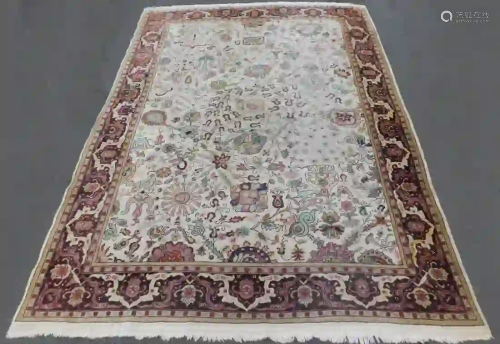Borlu carpet. Turkey. Around 80 - 100 years old.