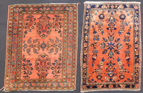 Mohajaran Saruk and Farahan. 2 Poschti Persian rugs.