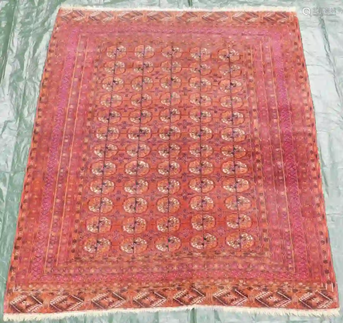 Tekke main carpet. Turkmenistan. Around 80 - 120 years