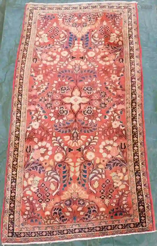 Mohajaran Saruk Persian carpet. Iran, about 80 - 110