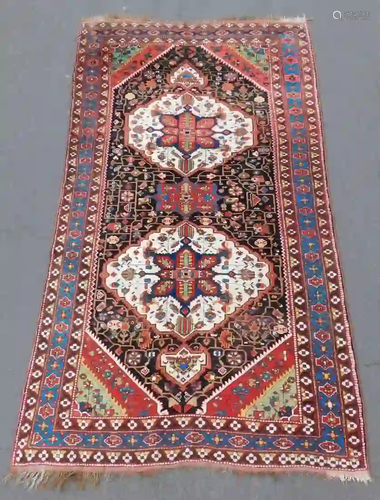 Bakhtiar Persian carpet. Iran. Around 80 - 120 years