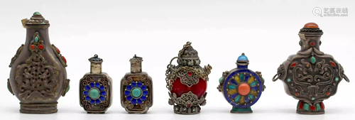 6 Snuff Bottles. Probably China / Tibet old.