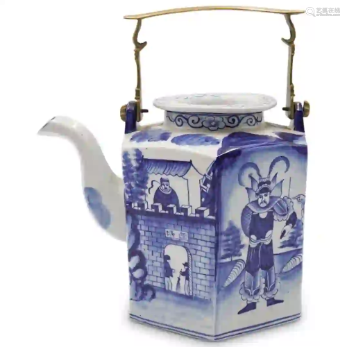 Chinese Porcelain Teapot