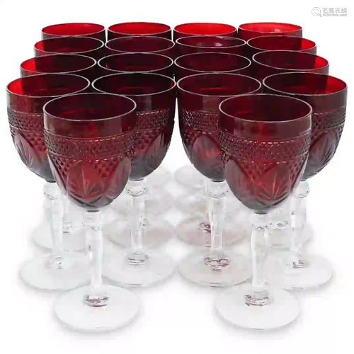 (19 Pc) Ruby Red Wine Glasses