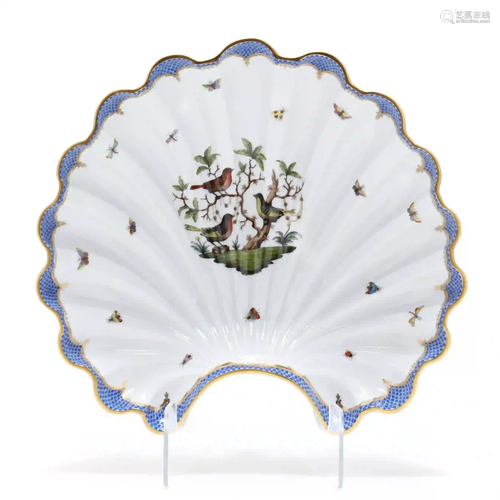 A Herend Porcelain Rothschild Bird Large Shell