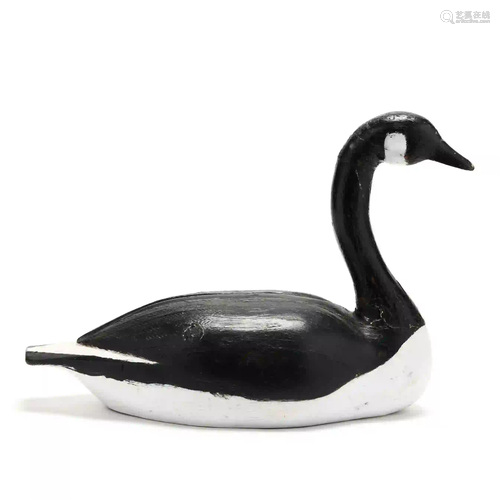 Slat-Back Canada Goose Decoy