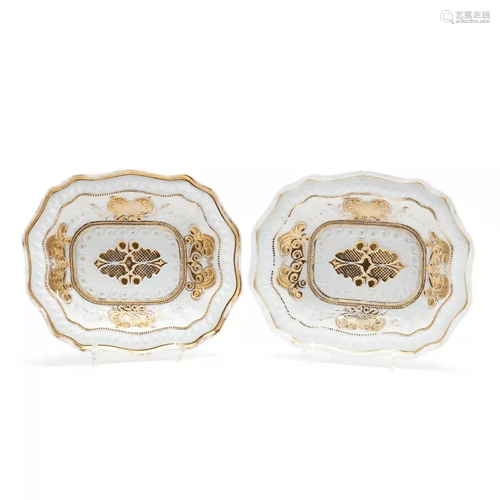 A Pair of Meissen Gilt-Decorated Bowls