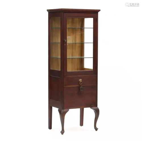 Vintage Queen Anne Style Mahogany Display Cabinet