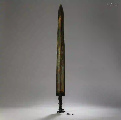 A BRONZE CHINESE SWORD