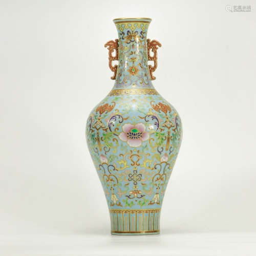 A Viridis Ground Yangcai Gilt-inlaid Floral Porcelain Double Ears Vase