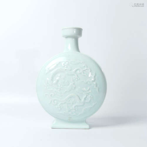 A Celadon Glaze Dragon Pattern Porcelain Oblate Vase
