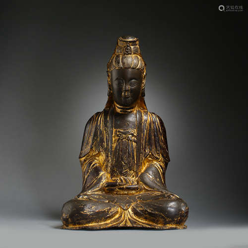 SEATED GILT BRONZE GUANYIN STATUE, MING DYNASTY, CHINA