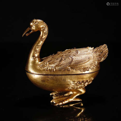 A Gilding Copper Duck-shaped Box and Cover