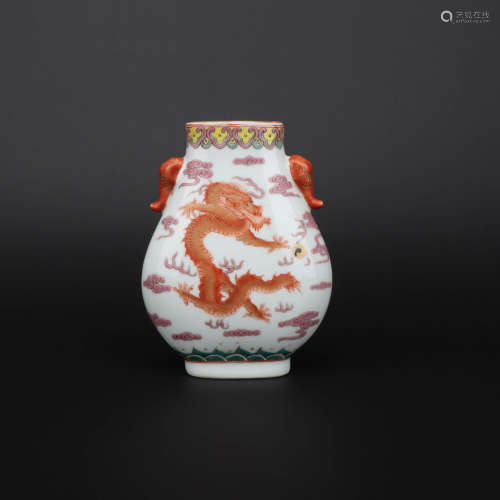 An Iron Red Gilt Dragon Porcelain Double-eared Vase