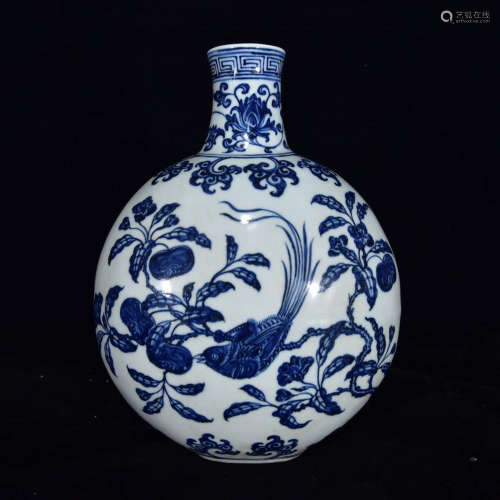 A Blue and White Bird and Flower Porcelain Moonflask